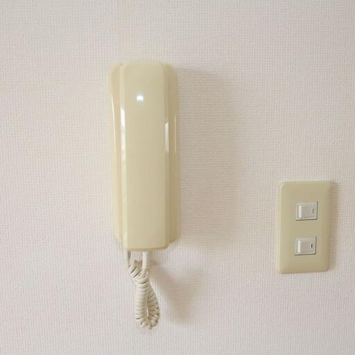 インターホン 不審者の侵入を未然に防ぐインターホンです